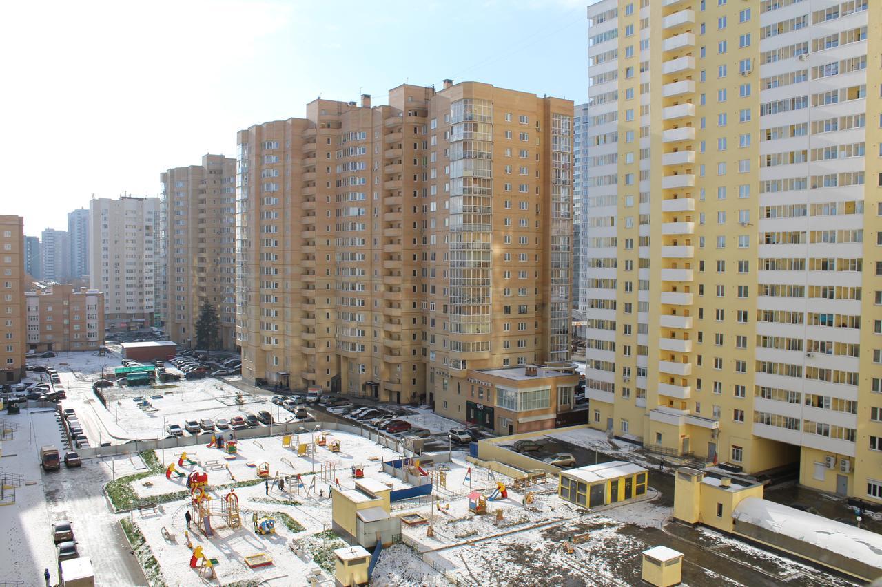 Apartment On 8 Marta Street Ekaterinburg Exterior photo